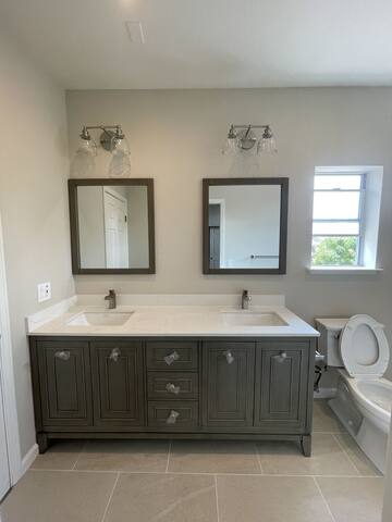 Bathroom remodel photo 6