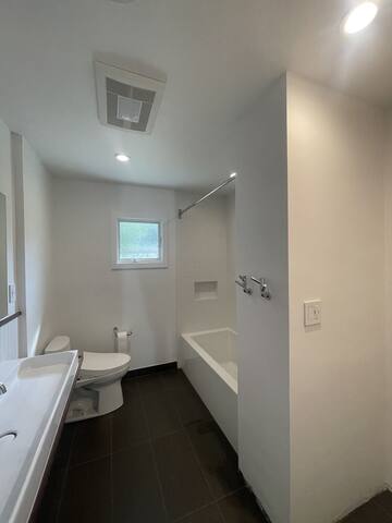 Bathroom remodel photo 21